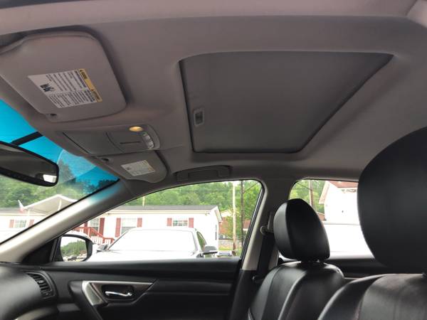 2015 Nissan Altima SL - Fully Loaded, Sunroof, Navigation, Leather for sale in Huntsville, AL – photo 7