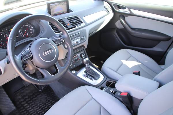 2018 Audi Q3 Premium Sport Utility suv Gray for sale in Pleasanton, CA – photo 10