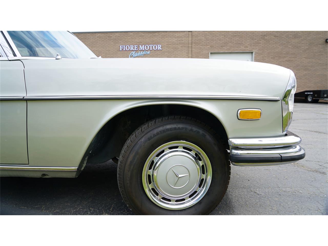 1969 Mercedes-Benz 300SEL for sale in Old Bethpage , NY – photo 21