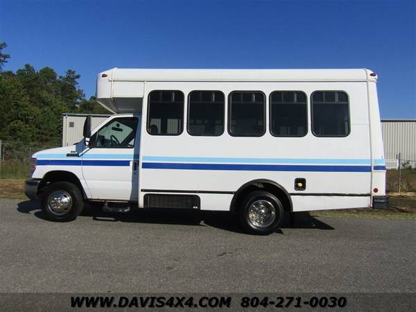 2009 Ford E-Series Van E-350 Super Duty Handicap Shuttle Bus/Van for sale in Richmond, DE – photo 4