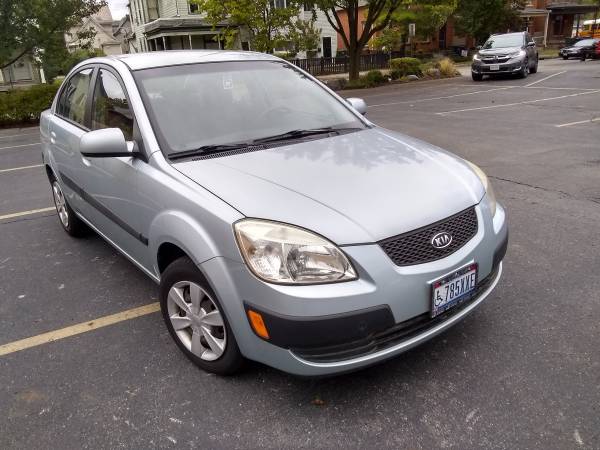 2006 Kia Rio for sale by owner for sale in Columbus, OH – photo 3