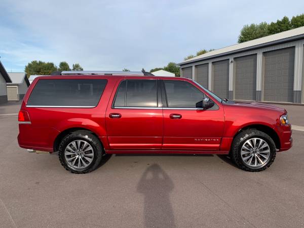2015 Lincoln Navigator L EcoBoost 4x4 61K Miles for sale in Sioux Falls, SD – photo 6