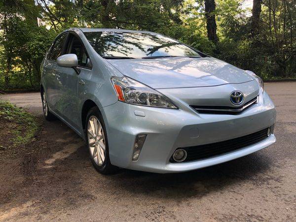 2014 Toyota Prius V Three for sale in Portland, OR – photo 3