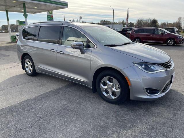 2018 Chrysler Pacifica Hybrid Limited for sale in Kimball, MN