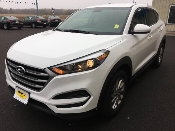 2018 Hyundai Tucson AWD *Low Miles - cars & trucks - by dealer -... for sale in Wisconsin Rapids, WI – photo 4
