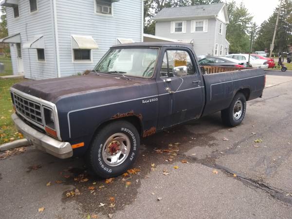 1984 Dodge Ram 3/4 ton truck for sale in Dayton, OH