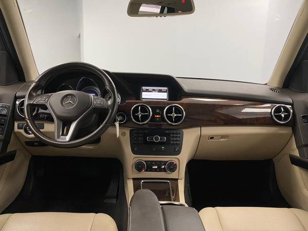 2013 Mercedes-Benz GLK-Class 4MATIC 4dr GLK350 - cars & trucks - by... for sale in Linden, NJ – photo 17