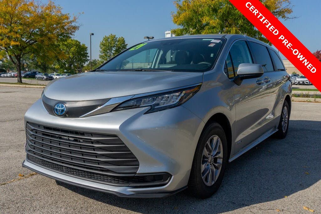 2021 Toyota Sienna LE 8-Passenger FWD for sale in Lincolnwood, IL