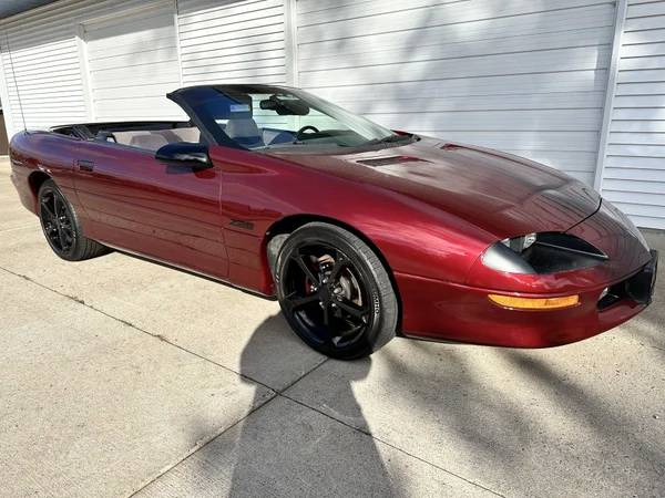 1994 Chevrolet Camaro Z28 Auto, Soft Top - - by dealer for sale in Bloomer, WI – photo 2