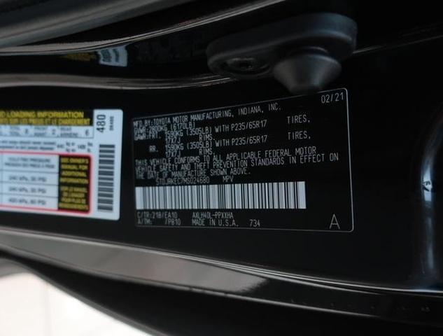 2021 Toyota Sienna XLE 8 Passenger for sale in Chamblee, GA – photo 39