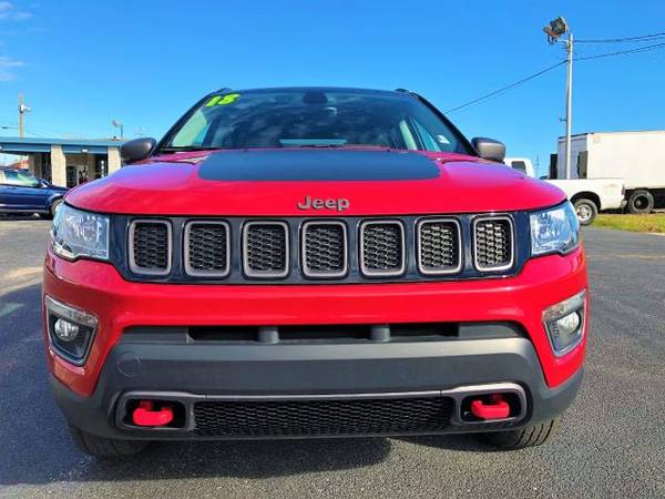 2018 Jeep Compass Trailhawk 4x4 - cars & trucks - by dealer -... for sale in NICHOLASVILLE, KY – photo 2