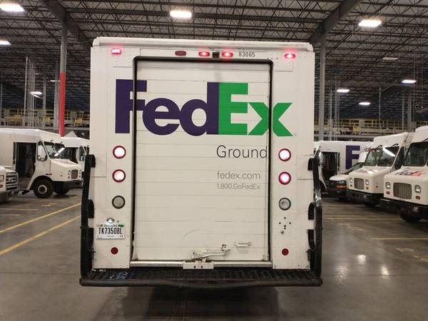 2005 Freightliner MT55 P1200 Fedex Delivery truck built by Utilimast for sale in Mishawaka, IN – photo 4