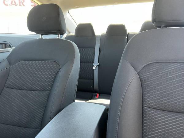 2020 Hyundai Elantra Value Edition Sedan 4D ESPANOL ACCEPTAMOS for sale in Arlington, TX – photo 15
