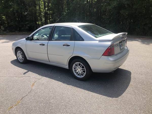 2005 Ford Focus ZX4 S 4dr Sedan for sale in Buford, GA – photo 4