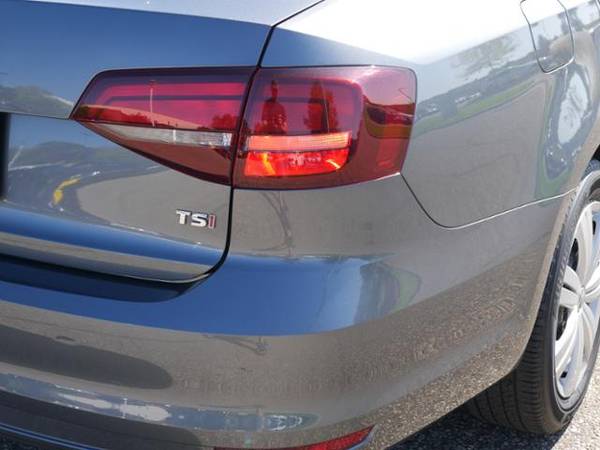2017 Volkswagen Jetta 1.4T S for sale in Burnsville, MN – photo 15