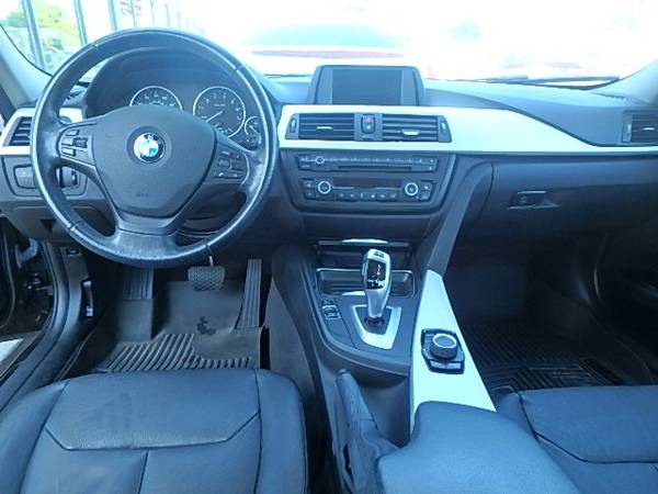 2013 BMW 320i xDrive Sedan 320i BASE BMW 320 3 Series 320-i 320 i for sale in Detroit, MI – photo 5
