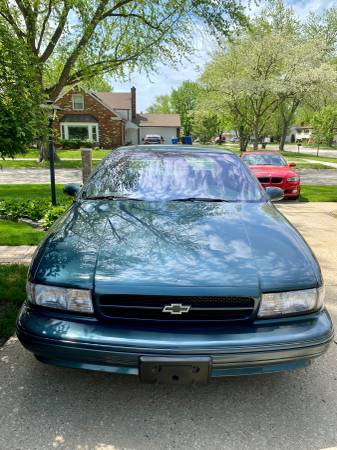 1996 Chevy Impala SS Original Owner 35, 000 miles for sale in Arlington Heights, IL – photo 2