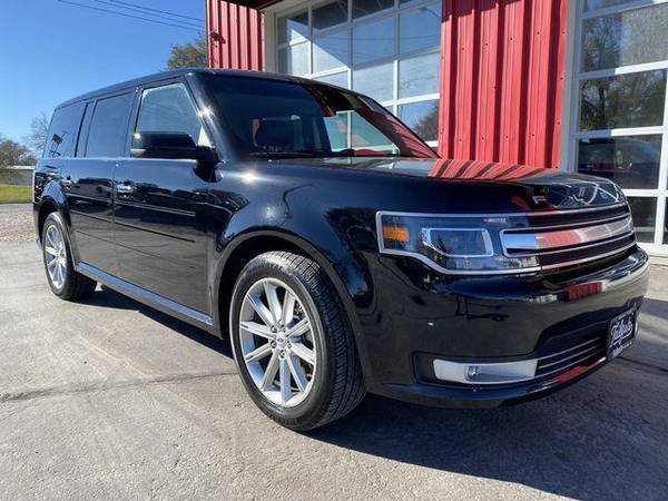 2017 Ford Flex Limited Sport Utility 4D Family Owned! Financing! -... for sale in Fremont, NE – photo 2
