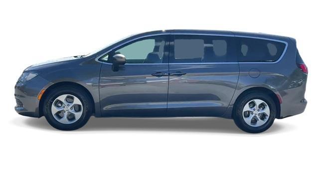 2017 Chrysler Pacifica LX for sale in Winchester, VA – photo 5