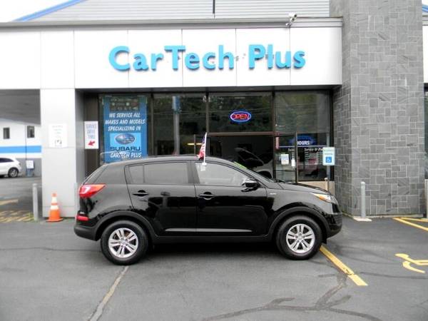 2011 Kia Sportage LX AWD 2.4L 4CYL. GAS SIPPING MID-SIZE SUV - cars... for sale in Plaistow, MA – photo 5