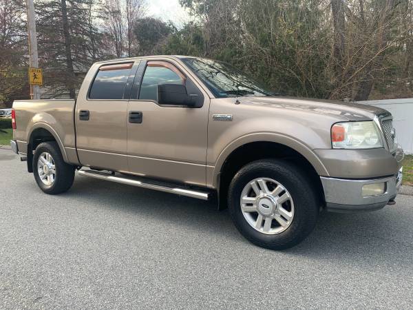 2004 FORD F150 4x4 SUPER CREW LARIAT RUST FREE FLORIDA TRUCK! - cars for sale in White River Junction, VT – photo 4