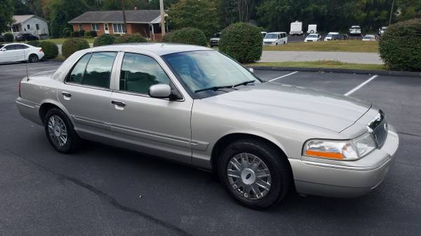2005 Mercury Grand Marquis GS-4.6V8-134k for sale in Candler, NC – photo 7