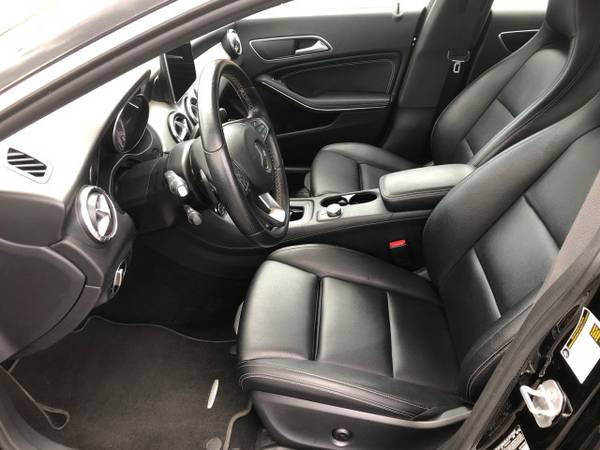Mercedes Benz CLA 250 4dr Sedan Sports Coupe 4 MATIC Leather Clean for sale in Richmond , VA – photo 11