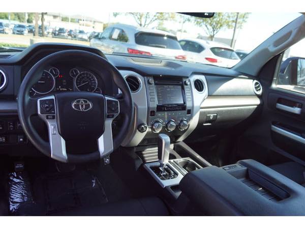 2016 Toyota Tundra SR5 5.7L V8 - BIG BIG SAVINGS!! for sale in Hurst, TX – photo 8