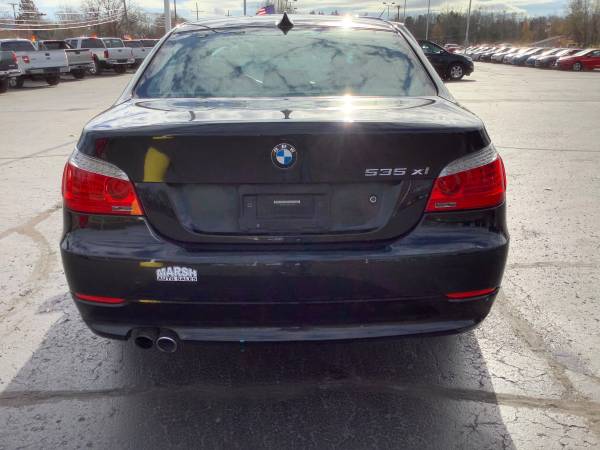 Sleek! 2008 BMW 535xi! AWD! Clean Carfax! Loaded! - cars & trucks -... for sale in Ortonville, OH – photo 4