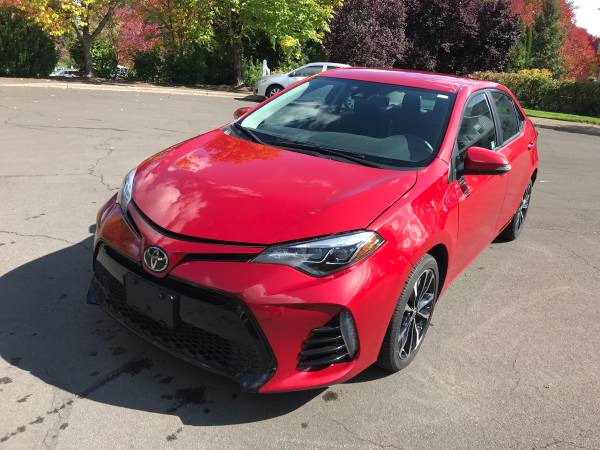 2017 Toyota Corolla SE One Owner CVT Sedan for sale in Dundee, OR – photo 2
