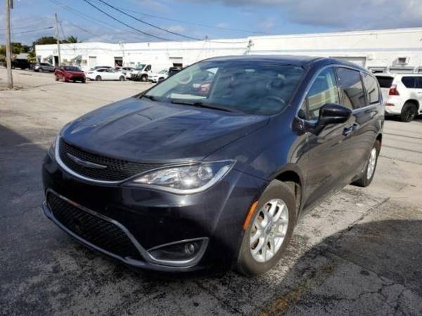 2020 Chrysler Pacifica Touring - - by dealer - vehicle for sale in TAMPA, FL