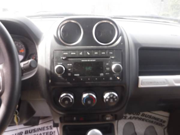 2014 JEEP COMPASS SPORT**SUPER CLEAN**MUST SEE**FINANCING AVAILABLE** for sale in redford, MI – photo 11