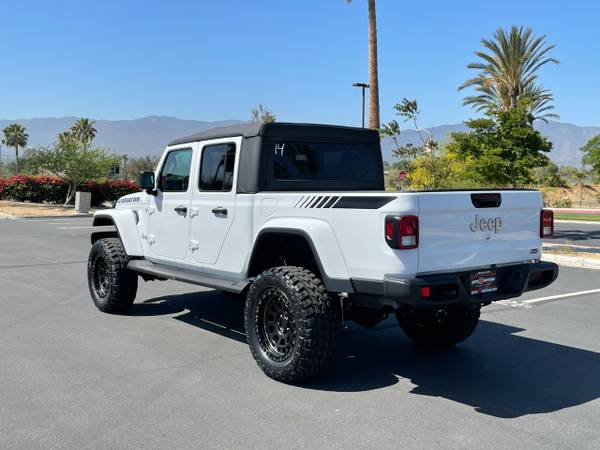 2020 Jeep Gladiator Overland 4x4 - - by dealer for sale in Norco, CA – photo 3