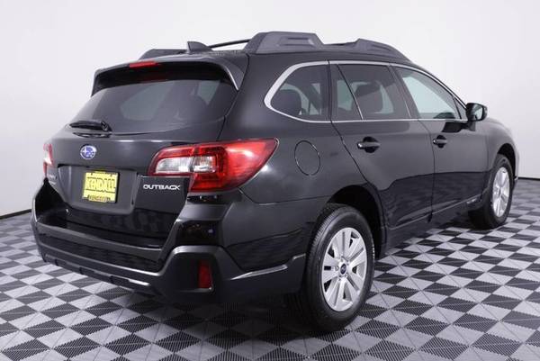 2018 Subaru Outback Crystal Black Silica LOW PRICE....WOW!!!! for sale in Eugene, OR – photo 6