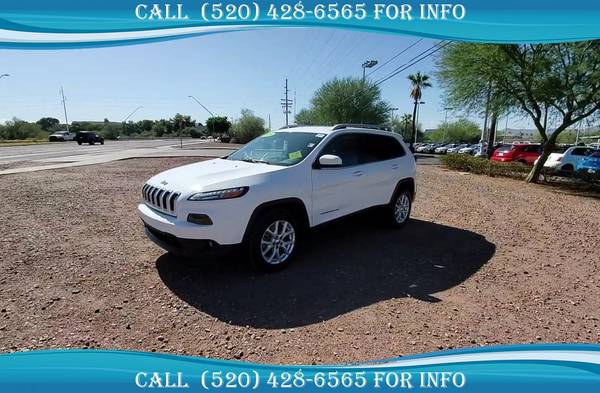 2016 Jeep Cherokee Latitude FWD - Manager's Special! for sale in Tucson, AZ – photo 4