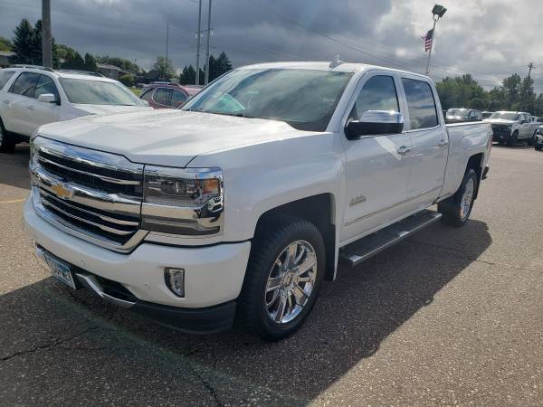 2017 Chevrolet Silverado 1500 Crew Cab High Country Pickup 4D 6 1/2 for sale in Saint Paul, MN