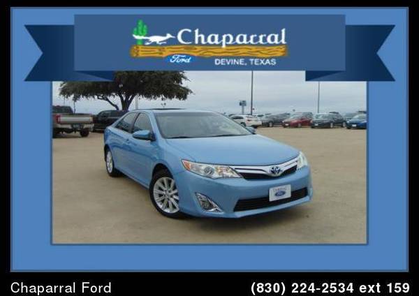 2012 Toyota Camry Hybrid XLE (Mileage: 69,042) for sale in Devine, TX