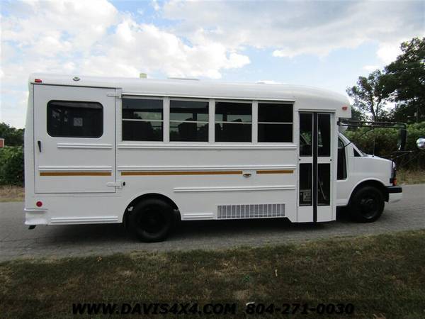 2010 GMC 3500 Multi Passenger Van/Shuttle Bus/School Bus for sale in Richmond, PA – photo 3