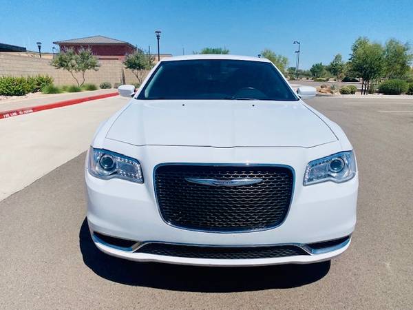 2017 CHRYSLER 300 Limited - - by dealer - vehicle for sale in Maricopa, AZ – photo 3