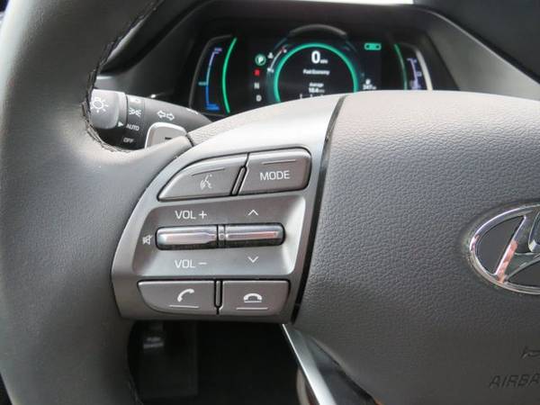 2020 Hyundai Ioniq Hybrid SE Hatchback 4D 4-Cyl, Hybrid, 1 6 for sale in Council Bluffs, NE – photo 17