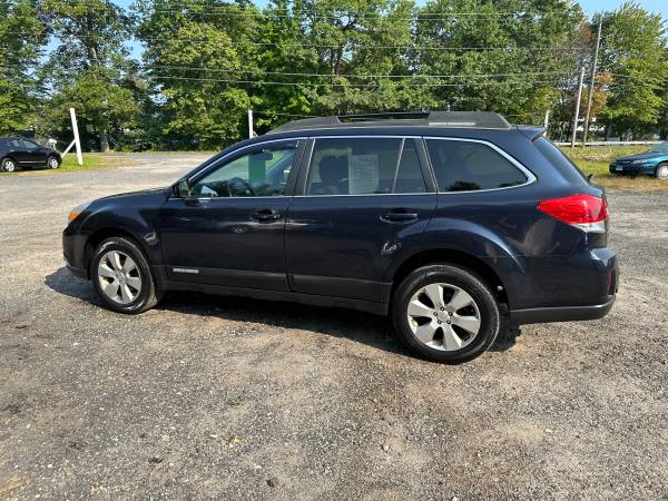 2012 Subaru Outback AWD Premium RARE 6 speed manual trans! Clean! for sale in Wolcott, CT – photo 2