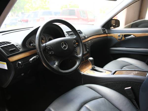 2008 Mercedes E350 Sedan, Nav, Sunroof, Low Miles, V6, Black - cars for sale in Pearl City, HI – photo 20