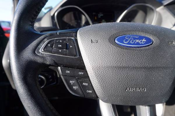2016 Ford Focus Se - - by dealer - vehicle automotive for sale in Milford, OH – photo 20