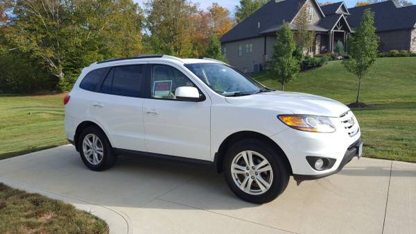 HYUNDAI 2011 SANTA FE LIMITED AWD for sale in Strongsville, OH – photo 3