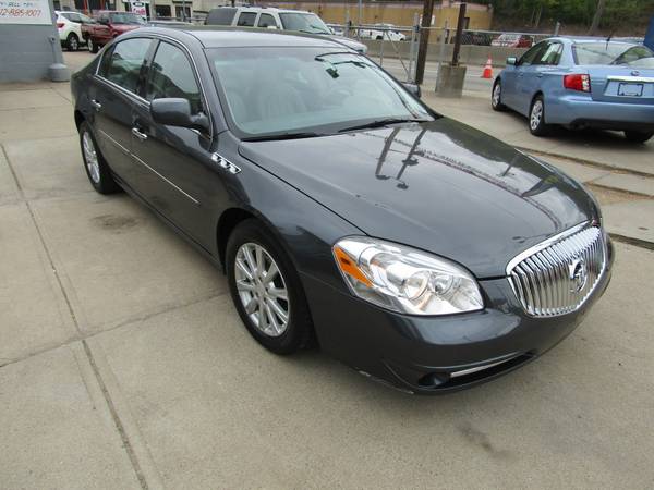 2011 BUICK LUCERNE for sale in Pittsburgh, PA – photo 5