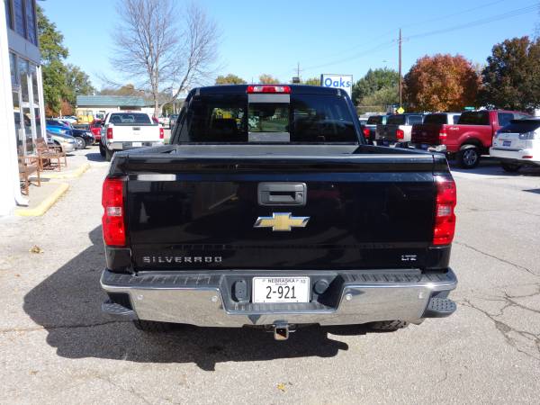 2015 Chevrolet Silverado 1500 4WD Crew Cab LTZ - Loaded! for sale in Lincoln, NE – photo 7