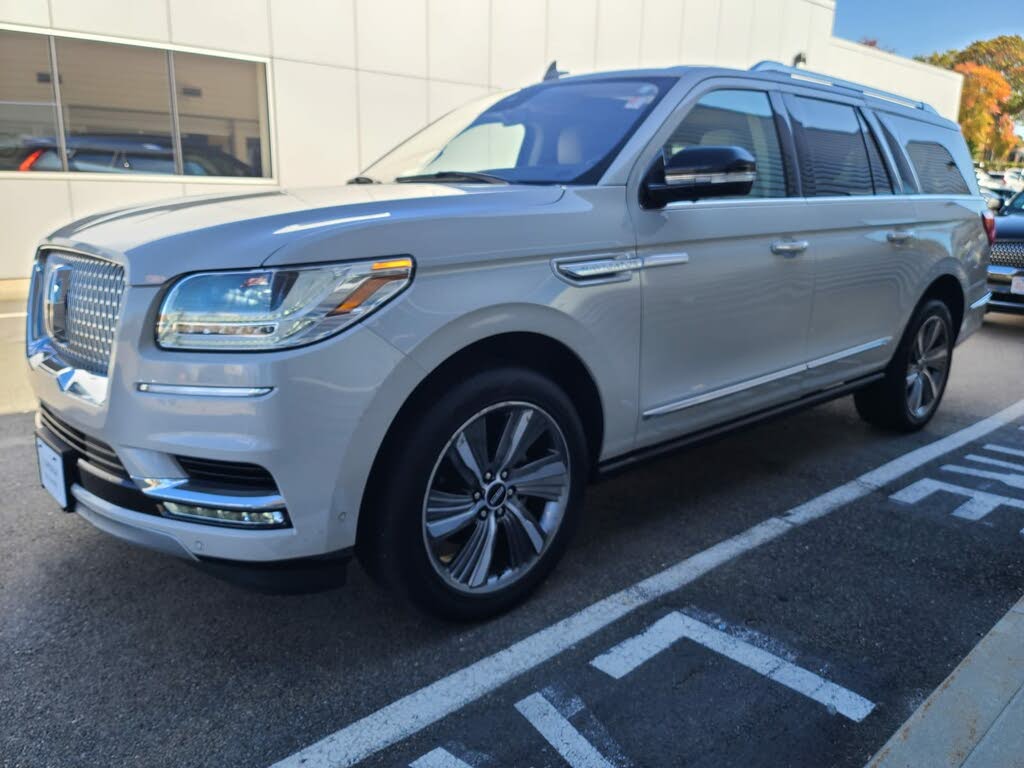 2019 Lincoln Navigator L Reserve 4WD for sale in Other, MA – photo 3