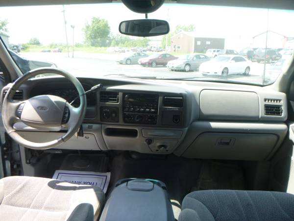 2001 FORD EXCURSION (WISNESKI AUTO) - - by dealer for sale in Green Bay, WI – photo 14