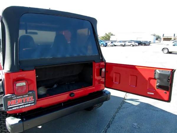 Locally Owned & EXTRA Nice 2001 Jeep Wrangler 4x4 for sale in Fort Worth, TX – photo 7