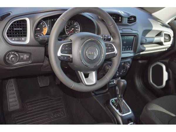 2018 Jeep Renegade Latitude for sale in Arlington, TX – photo 22